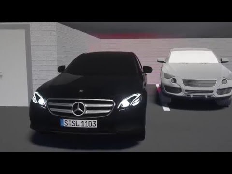 Mercedes-Benz Remote Parking Pilot (out of parking space) - Animations | AutoMotoTV