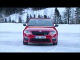 SKODA Octavia Combi RS 4x4 Driving in the snow | AutoMotoTV