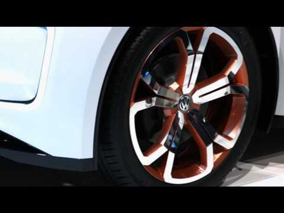 VW BUDD-e Preview | AutoMotoTV