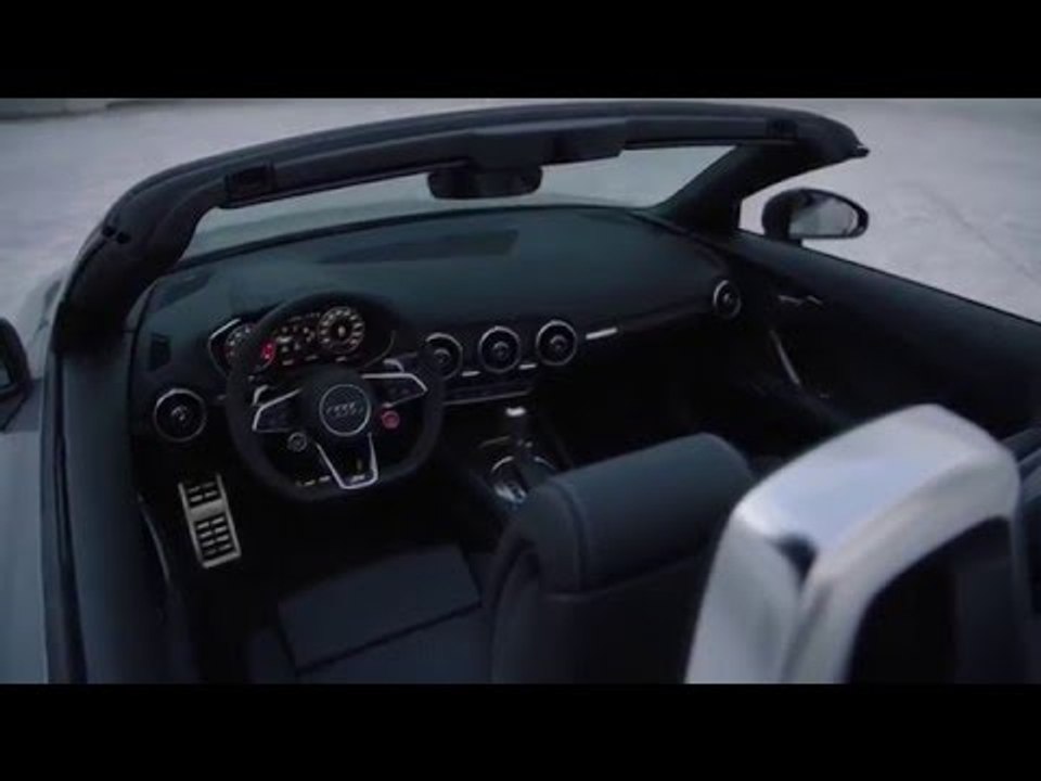 Audi TT RS Roadster - Interior Design | AutoMotoTV