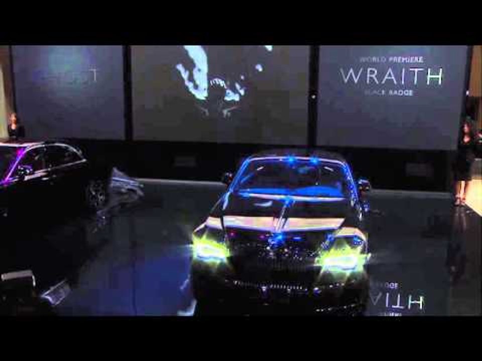 ROLLS-ROYCE WRAITH Black Badge Premiere | AutoMotoTV