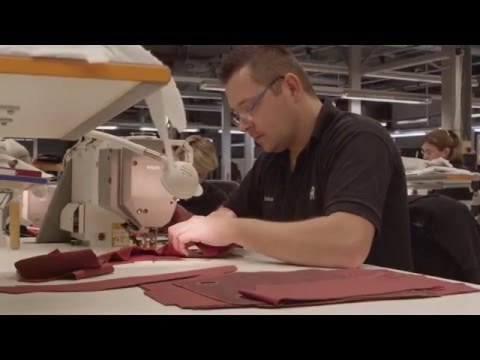 Manufacturing Plant Digitalization Rolls-Royce Motor Cars Leathershop | AutoMotoTV