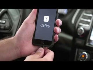 2017 Nissan Maxima CarPlay | AutoMotoTV