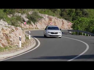 Video herunterladen: SKODA Superb Sportline Combi - Driving Video | AutoMotoTV