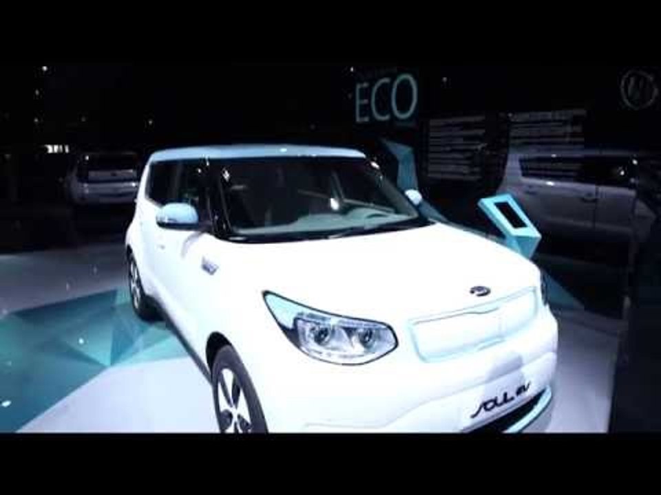 Kia Eco Cars & Engines at 2016 Paris Motor Show | AutoMotoTV