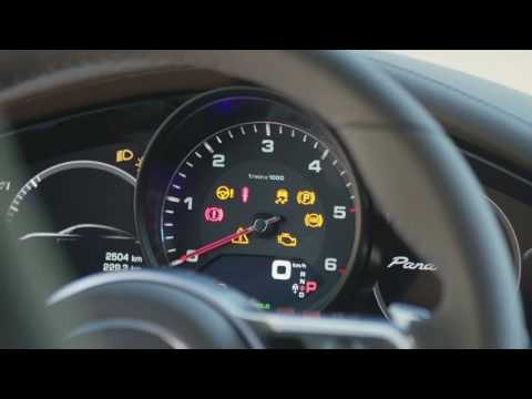 Porsche Panamera 4S Diesel Interior Design in White | AutoMotoTV