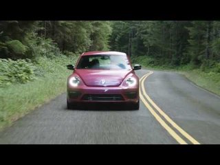 2017 Volkswagen #PinkBeetle Driving Video | AutoMotoTV