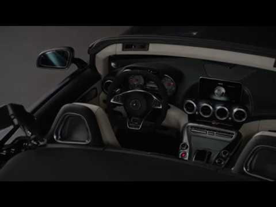 Mercedes-Benz Mercedes-AMG GT C Roadster - Interior Design in Studio | AutoMotoTV