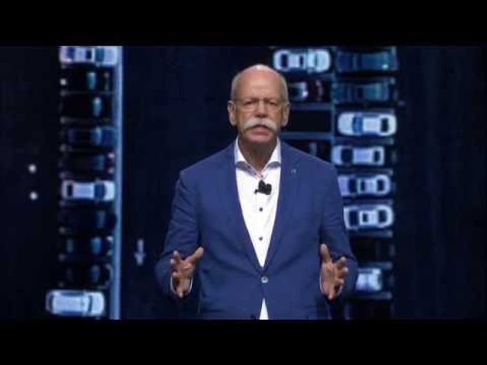 Mercedes-Benz presents the Peer-to-peer Car Sharing Service at 2016 Paris Motor Show | AutoMotoTV