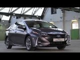 Toyota Prius Plug-in Exterior Design in Grey Trailer | AutoMotoTV
