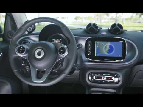 smart fortwo electric drive - Interior Design in Red Titania Grey Matte Trailer | AutoMotoTV