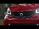 smart fortwo electric drive - Driving Video in Red Titania Grey Matte | AutoMotoTV