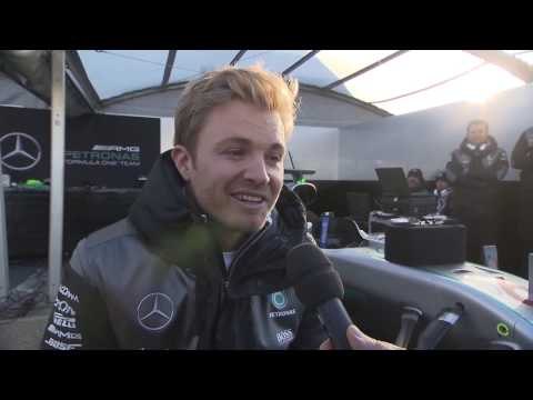 Motorsport meets Sindelfingen 2016 - Interviews with Nico Rosberg | AutoMotoTV