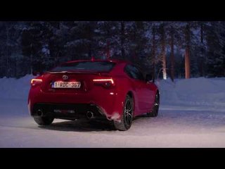 2017 Toyota GT86 Exterior Design Trailer | AutoMotoTV