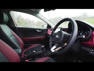 All-New Kia Rio ‘First Edition’ grade 1.0 T-GDi in Blaze Red Interior Design | AutoMotoTV