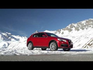 Tải video: Alfa Romeo Stelvio - Passo dello Stelvio | AutoMotoTV