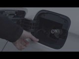 Honda Clarity Fuel Cell Refuelling | AutoMotoTV
