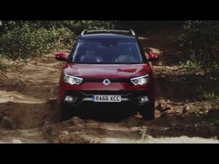 2017 SsangYong Tivoli safety features | AutoMotoTV