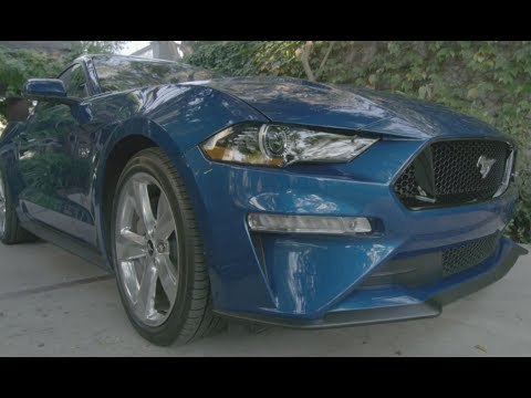 Ford Mustang GT Quiet Start | AutoMotoTV