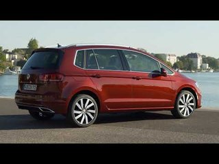 The new Volkswagen Golf Sportsvan Exterior Design