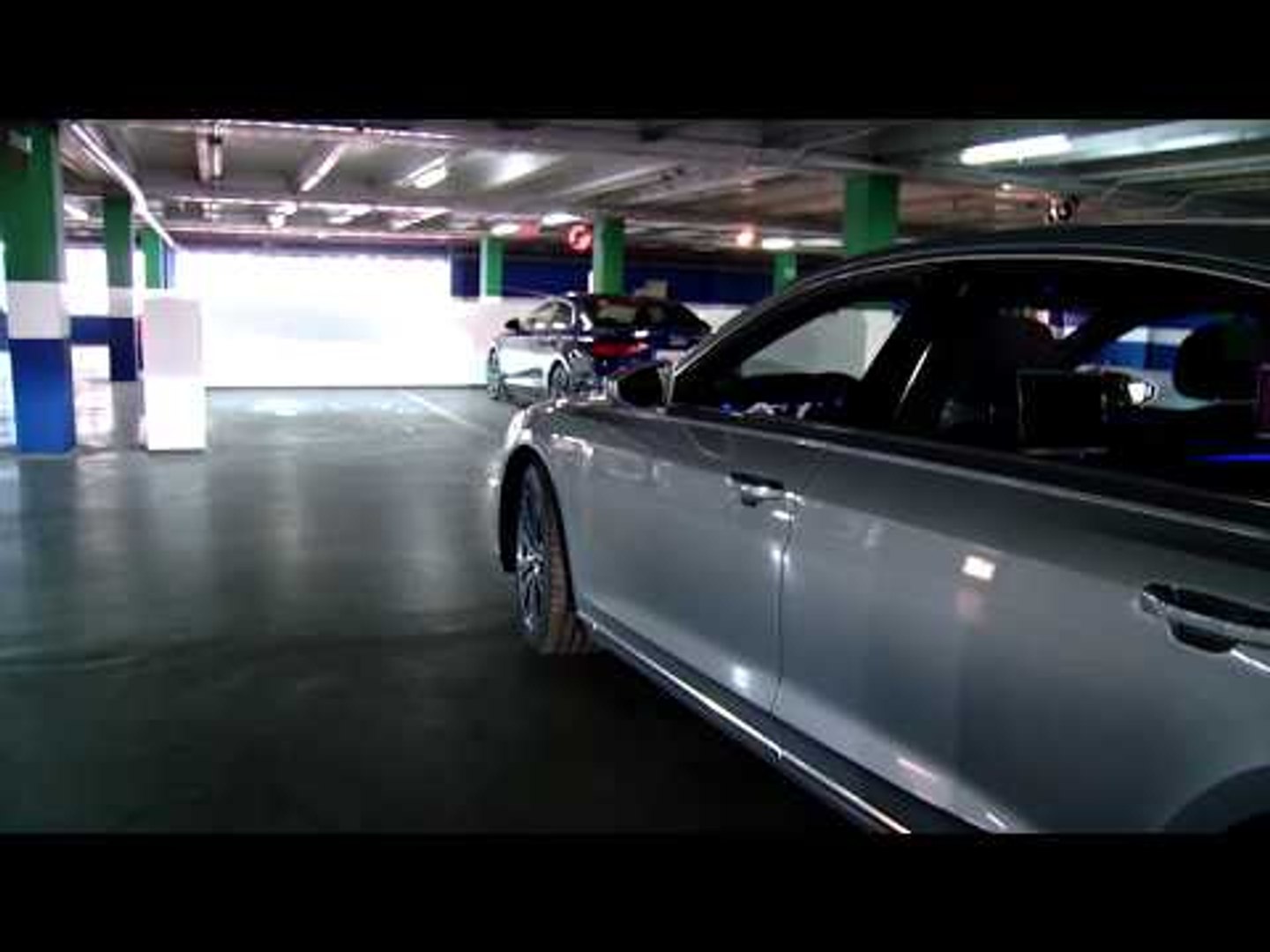 ⁣Audi A8 Driver Assistance System - AI Remote Garage Pilot