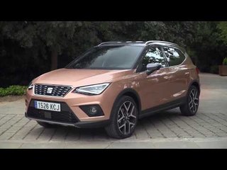 Seat Arona Exterior Design in Mystic Magenta