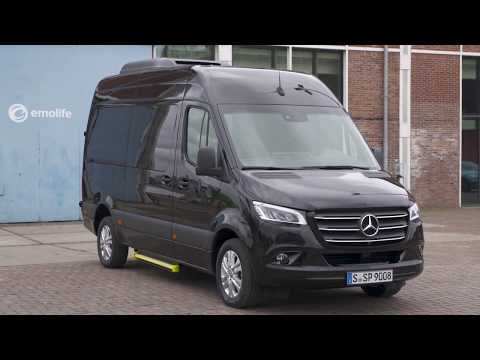 Mercedes-Benz Sprinter 319 CDI Tourer - Obsidian black metallic Exterior Design