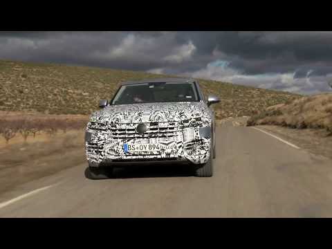 The all-new VW Touareg COVERT DRIVE SPAIN Driving Video in Antimon Silver