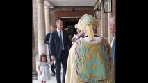 William e Kate batizam filho. A chegada da Família Real