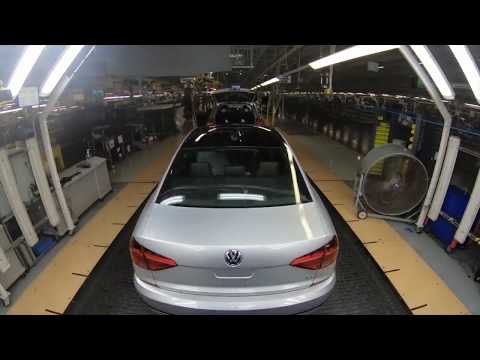 Volkswagen Chattanooga Commemorates 700,000th Passat Build