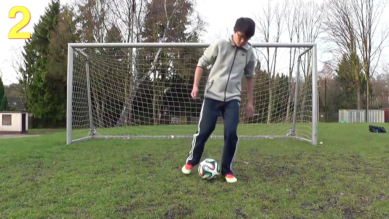 Football Soccer Tricks || 13 Easy Ronaldo Messi Neymar Flick Ups