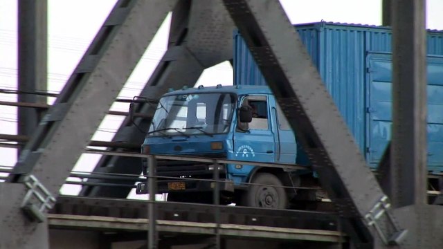 작년 북한 무역규모 15% 감소... 유엔 제재 영향 / YTN