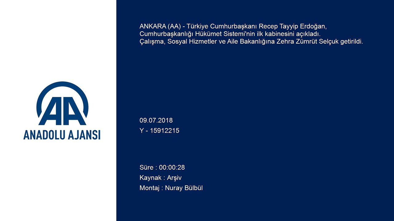 (Arşiv) Çalışma, Sosyal Hizmetler ve Aile Bakanlığına Zehra Zümrüt Selçuk