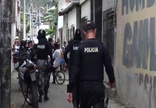 Cuatro sospechosos detenidos presuntamente por dedicarse al robo de restaurantes