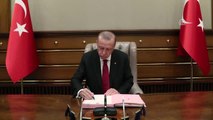 Cumhurbaşkanı Erdoğan, Yeni Hükümet Sistemi'nin İlk Kabinesini Onayladı