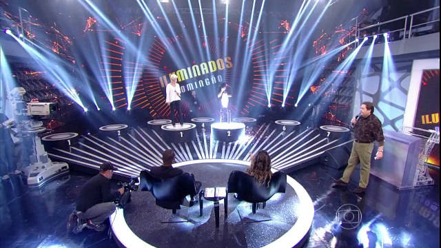 OS ILUMINADOS - Paula Fernandes e Alexandre Pires salvam 4 candidatos - Domingão do Faustão 01-03-2015