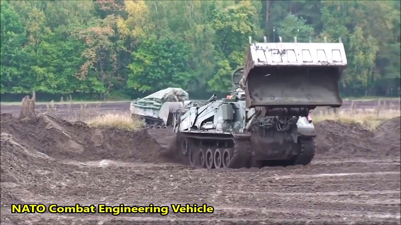 Russian Vs NATO Combat Engineering Vehicle !!!