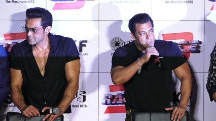 Bollywood Dabbangg Khan Salman Khan INSULTS Saif Ali Khan At Race 3 Trailer Launch