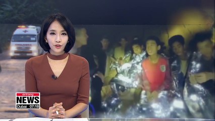 Four more boys rescued from cave in Thailand, four and coach remain