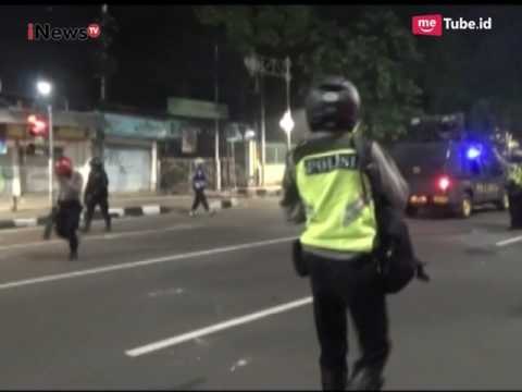 Tawuran Antara 2 Kelompok Warga Kembali Terjadi di Salemba, Jakarta - iNews Pagi 24/03
