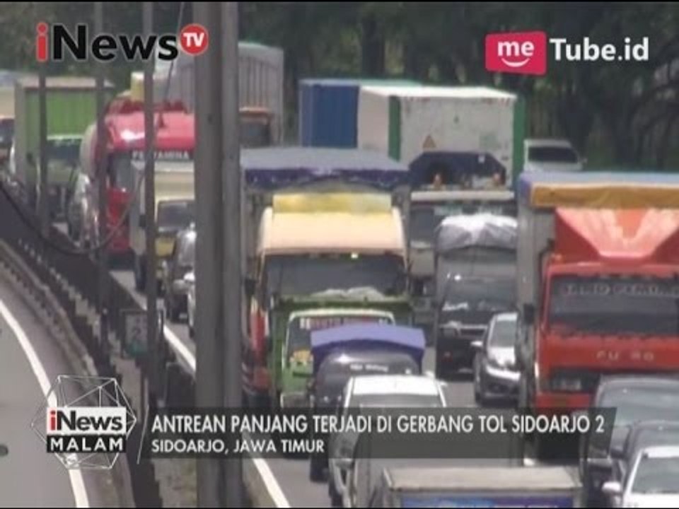 Antrean panjang terjadi di gerbang tol Sidoarjo 2 - iNews Malam 27/03