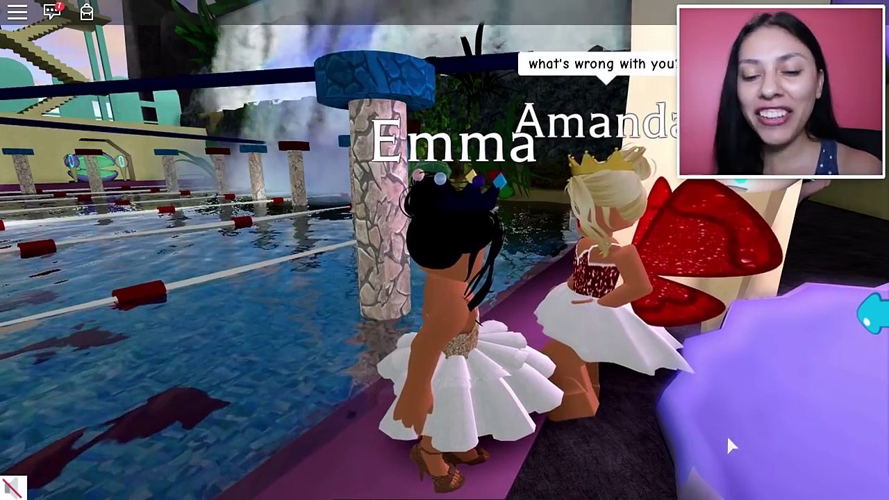 I STOLE MY BULLIES DIARY & FOUND OUT WHY SHE HATES ME!  - Roblox - Royale High School