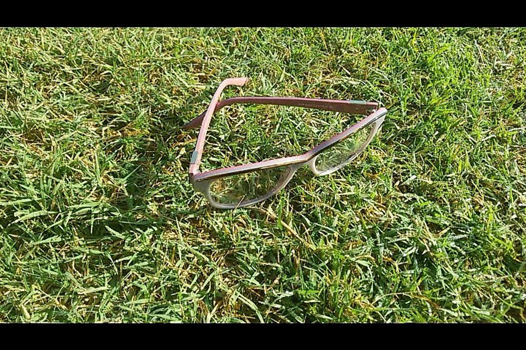 Guess eyeglasses