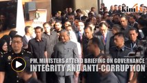Dr M, ministers arrive at MACC HQ