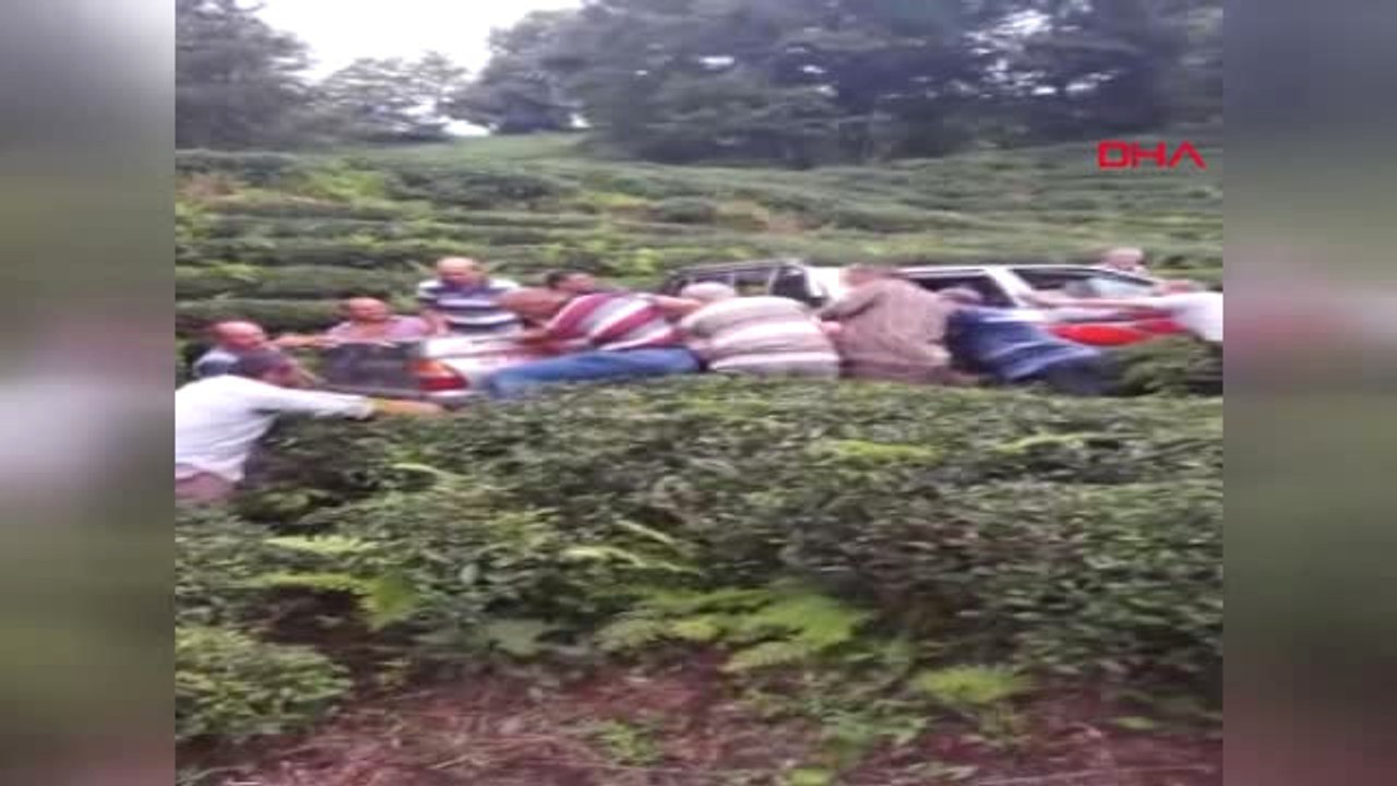 Rize Çay Tarlasına Devrilen Kamyonete 'Rize İşi' Kurtarma
