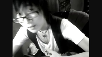 1 Dakika da Korece öğreten Koreli kız