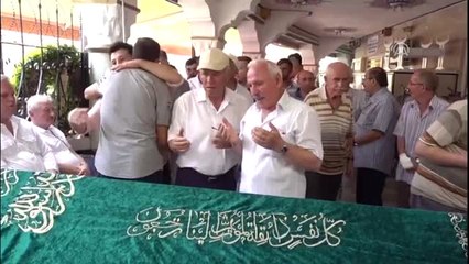 Tren Kazasında Hayatını Kaybeden Kartal Çifti Son Yolculuğuna Uğurlandı - İstanbul