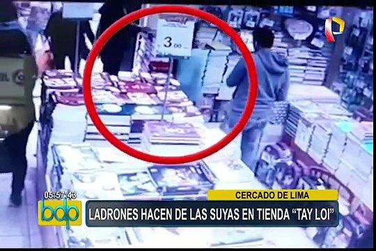 Cercado de Lima: cámaras de seguridad captan robo en conocida librería