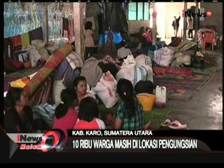 下载视频: Warga Sinabung Keluhkan Fasilitas Tenda Pengungsian Yang Hanya Beralas Terpal - iNews Malam 22/06