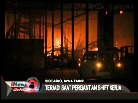 Pabrik Terbakar, Pemadam Kebakaran Berhasil Selamatkan Stasiun Pengisian Elpiji - iNews Malam 25/06